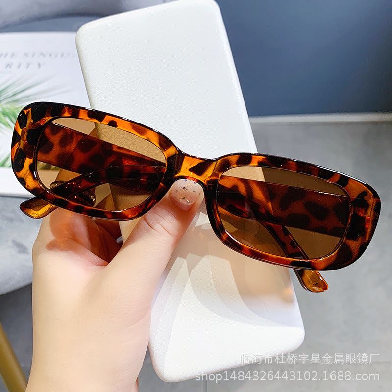 Rectangle Sunglasses For Women Men Trendy Y2k Retro 90s Sun Glasses UV Protection Cool Square Frame