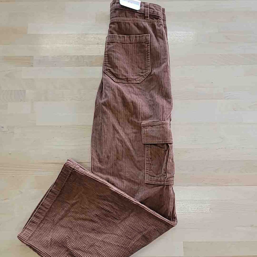 Tinceltown Corduroy Low-Rise Cargo Jeans – Pecan, Size 1